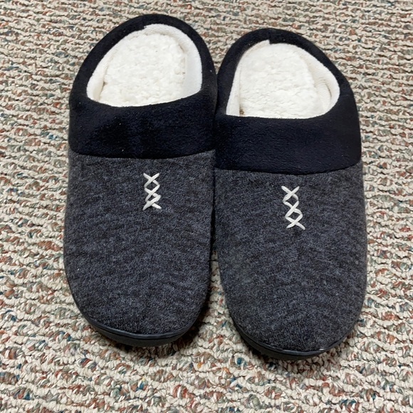 Isotoner Black Slippers